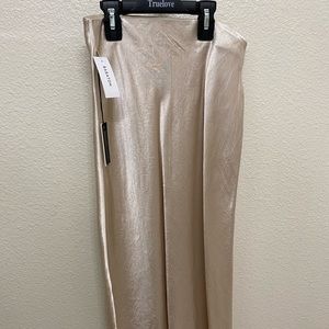 Aritzia midi skirt